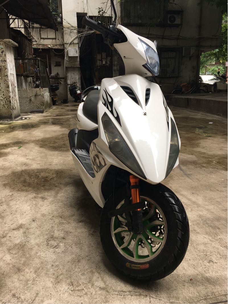 合资雅马哈鬼火100cc